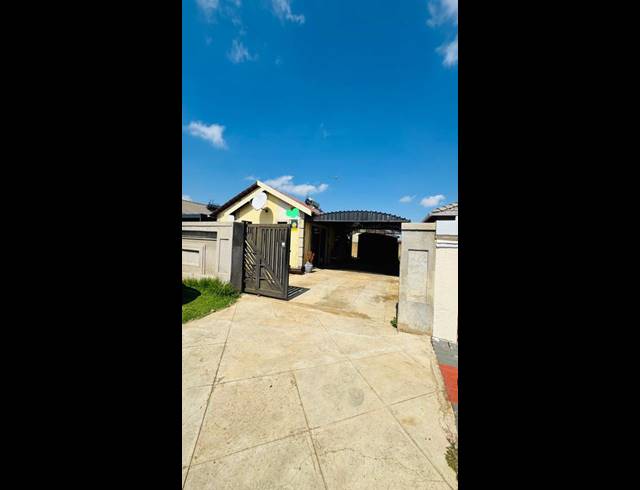 3 BEDROOM PROPERTY TO RENT IN WINDMILL PARK